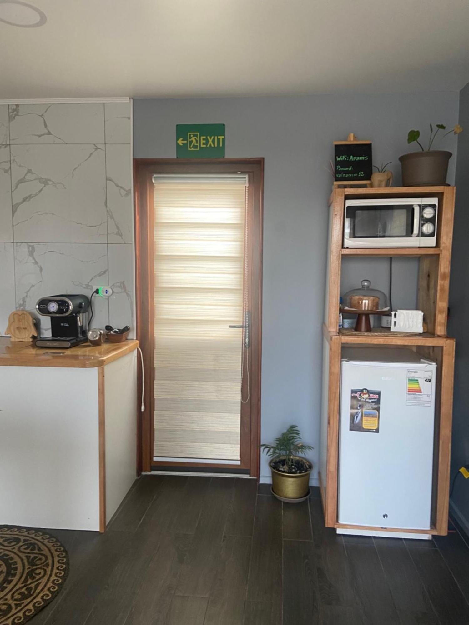 Cabanas Bosque Austral بونتا أريناس المظهر الخارجي الصورة